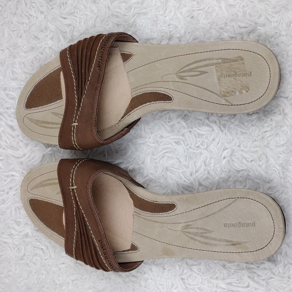Patagonia Brown Leather Suede Ruching Upper Round Open Toe Slide Flat Sandal - Picture 6 of 16